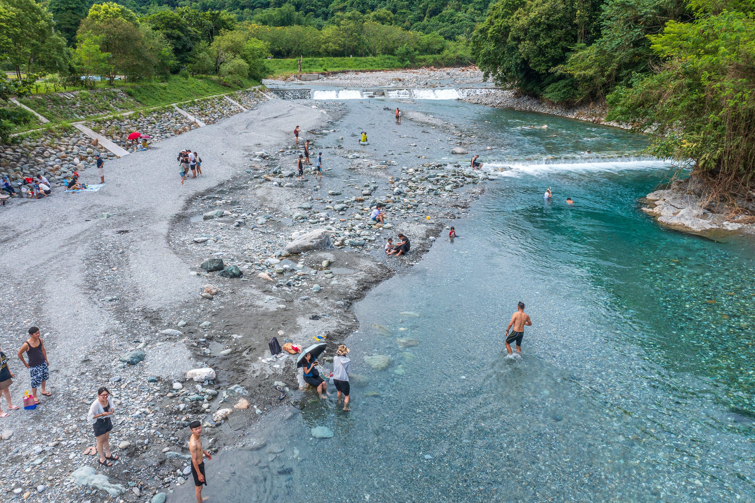 夏日無法抗拒的戲水好去處